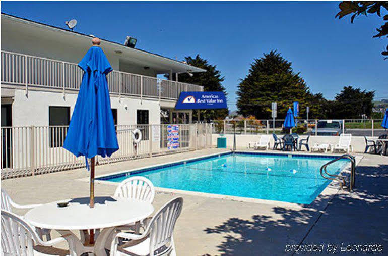 Inn, Anderson, Indiana 2*